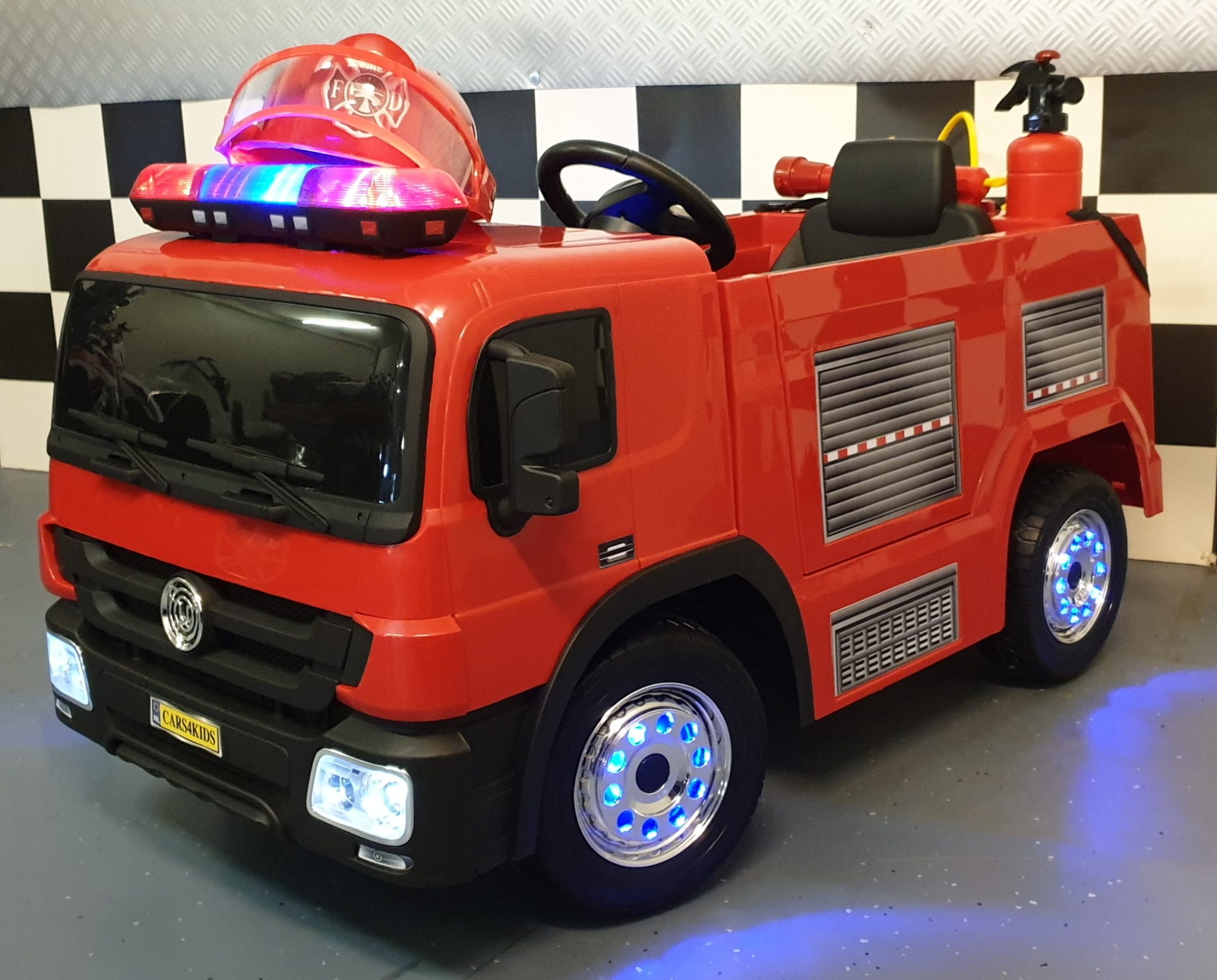 doe niet Onmogelijk band KINDERAUTO BRANDWEERAUTO FIRE TRUCK | ROOD | 12V | 2.4G RC - Kids-Accu Cars